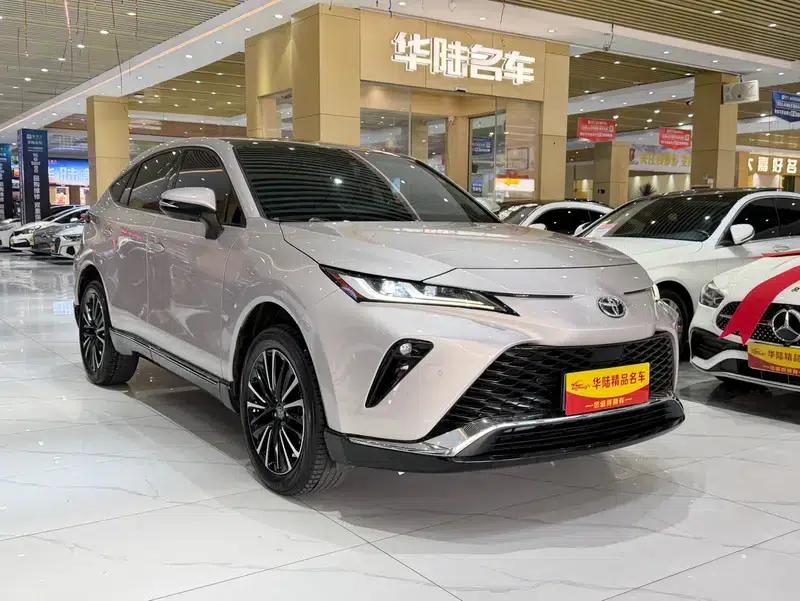 Venza 2022 2.0L CVT 2WD Premium Edition — миниатюра 3