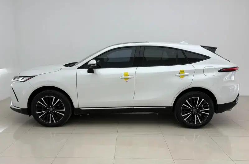 Venza 2023 2.0L CVT 2WD Luxury Edition — миниатюра 4