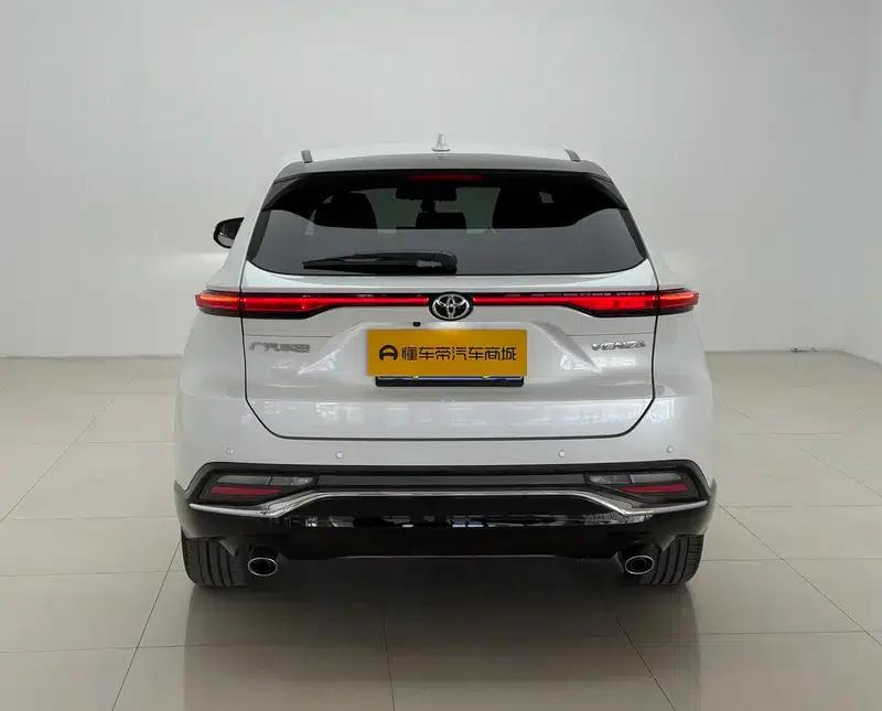 Venza 2023 2.0L CVT 2WD Luxury Edition — миниатюра 6