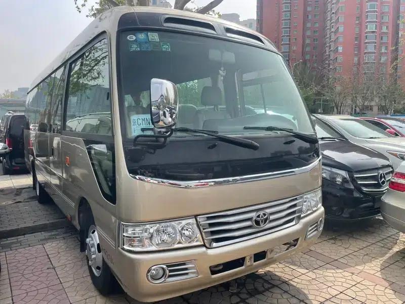 2013 Toyota Coaster 4.0L Gasoline Luxury Edition 20-Seater 6GR — миниатюра 3