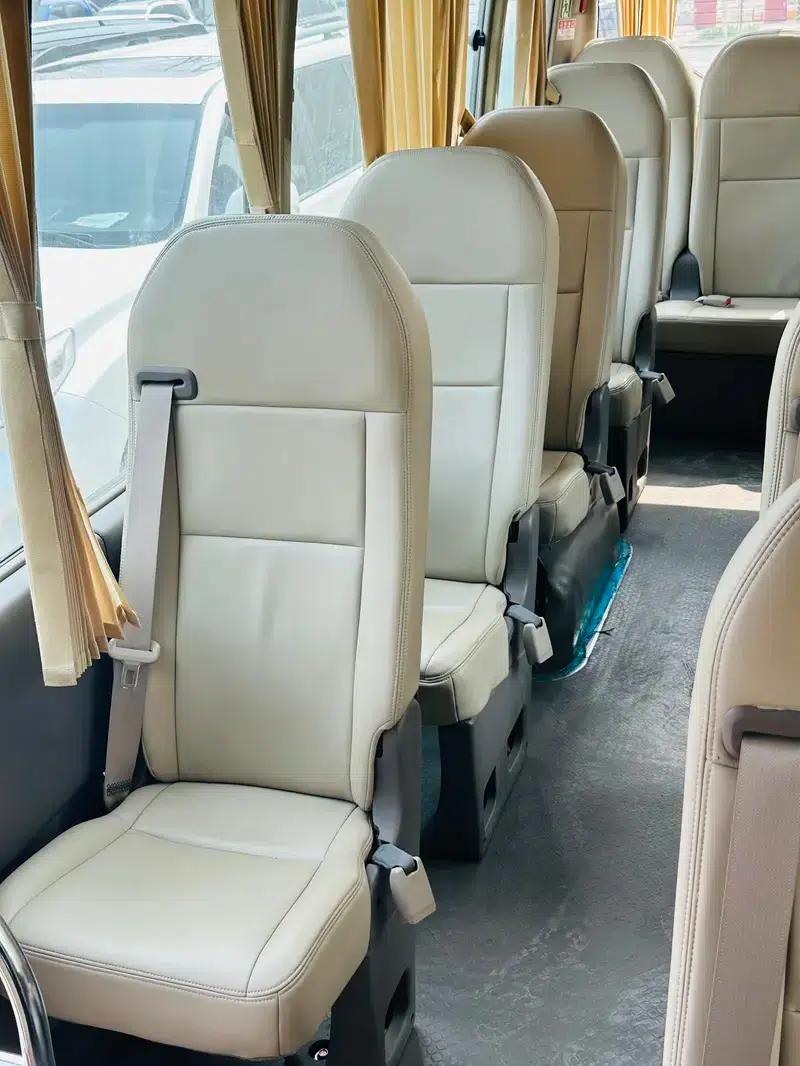 2015 Toyota Coaster 4.0L Premium GRB53L-ZEMSK 23-Seater Upgrade Version — миниатюра 12