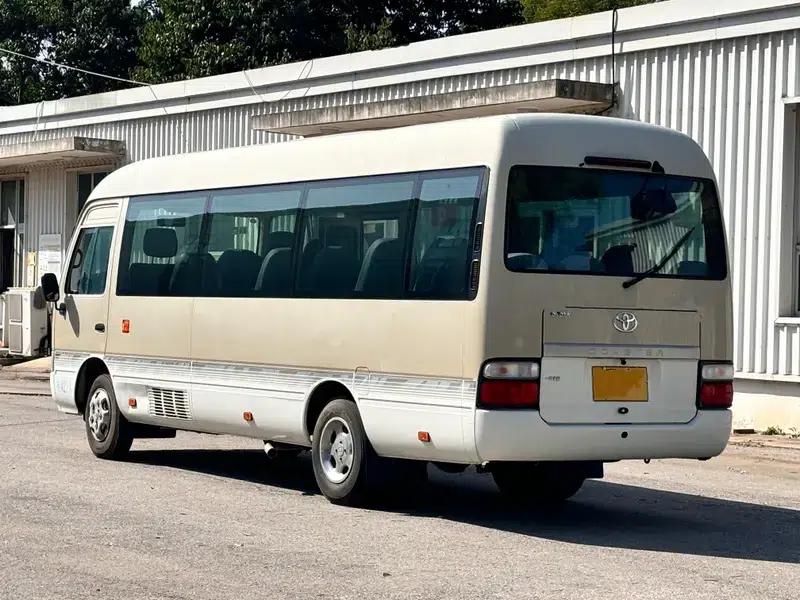 2013 Toyota Coaster 2.7L Gasoline Premium Edition 23-Seater 3TR — миниатюра 4