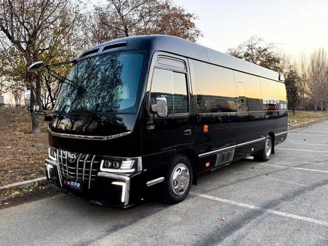 2023 Toyota Coaster 4.0L Manual Rear-Wheel Drive 12-Seater Factory Custom Edition
