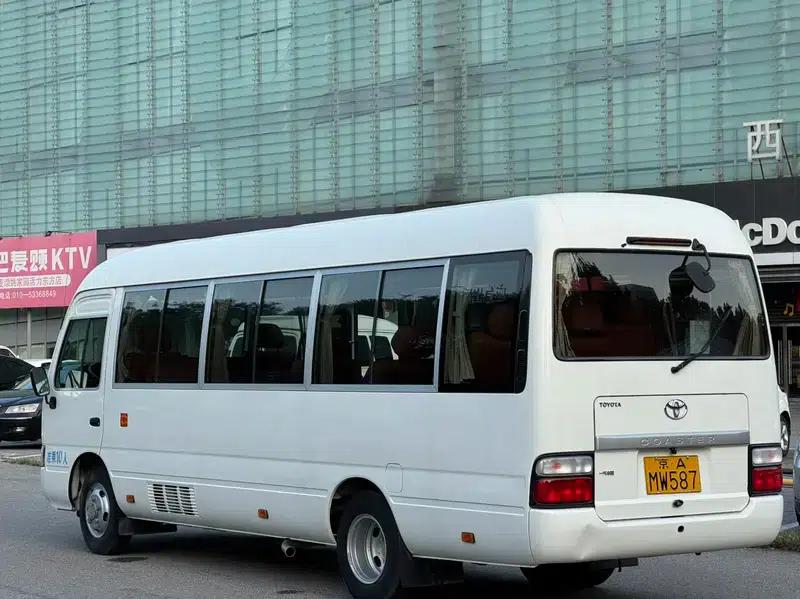 2015 Toyota Coaster 2.7L Premium Model TRB53L-ZCMSK 20-Seater — миниатюра 3