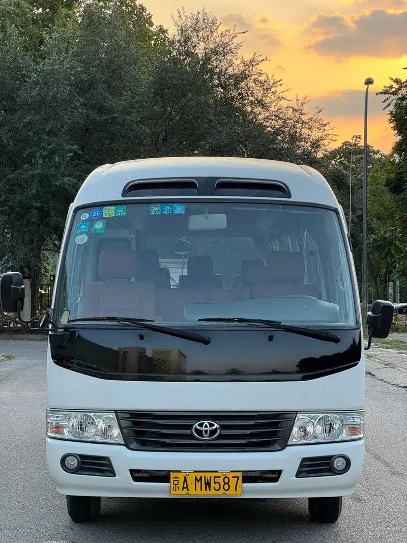 2015 Toyota Coaster 2.7L Premium Model TRB53L-ZCMSK 20-Seater — миниатюра 9