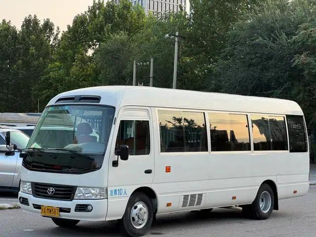 2015 Toyota Coaster 2.7L Premium Model TRB53L-ZCMSK 20-Seater