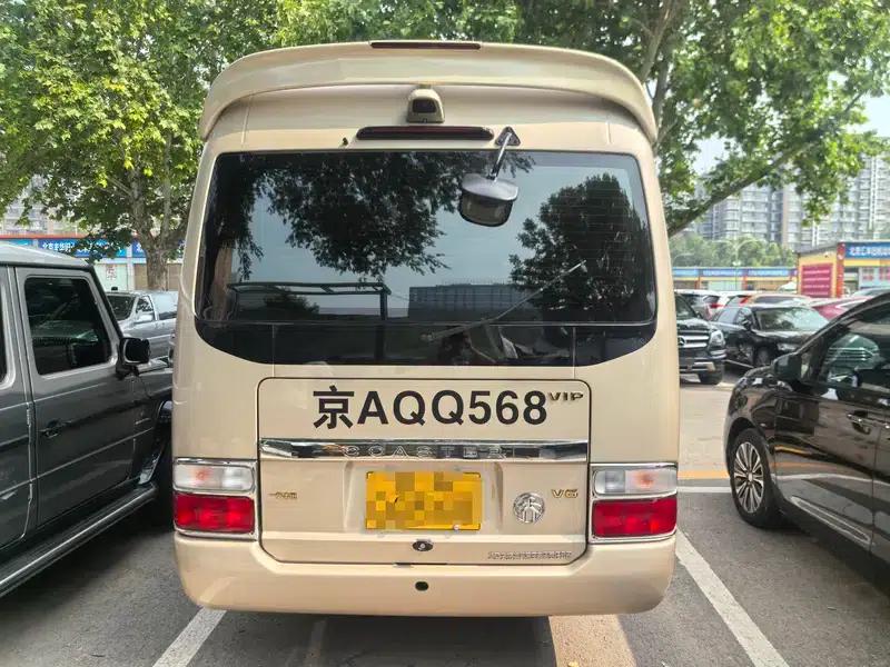 2020 Toyota Coaster 4.0L Manual Rear-Wheel Drive 12-Seater Factory Custom Edition — миниатюра 5
