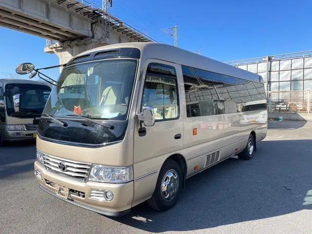 2022 Toyota Coaster 4.0L Manual 4WD 13-Seater Factory Custom Edition