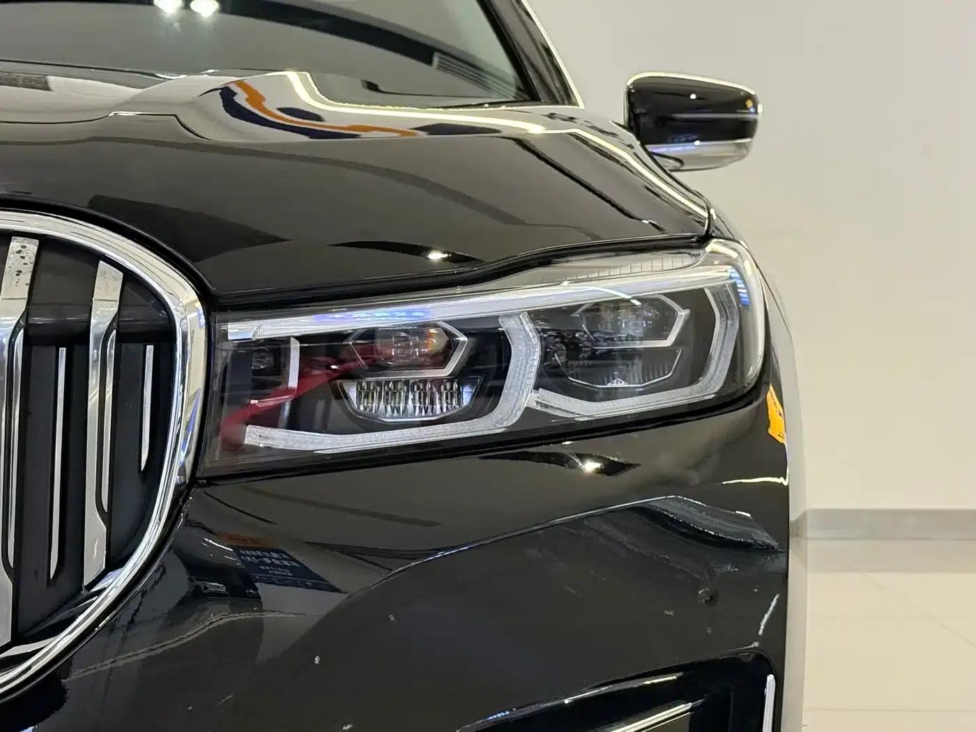 2019 BMW 7 Series 730Li Luxury Package — миниатюра 4