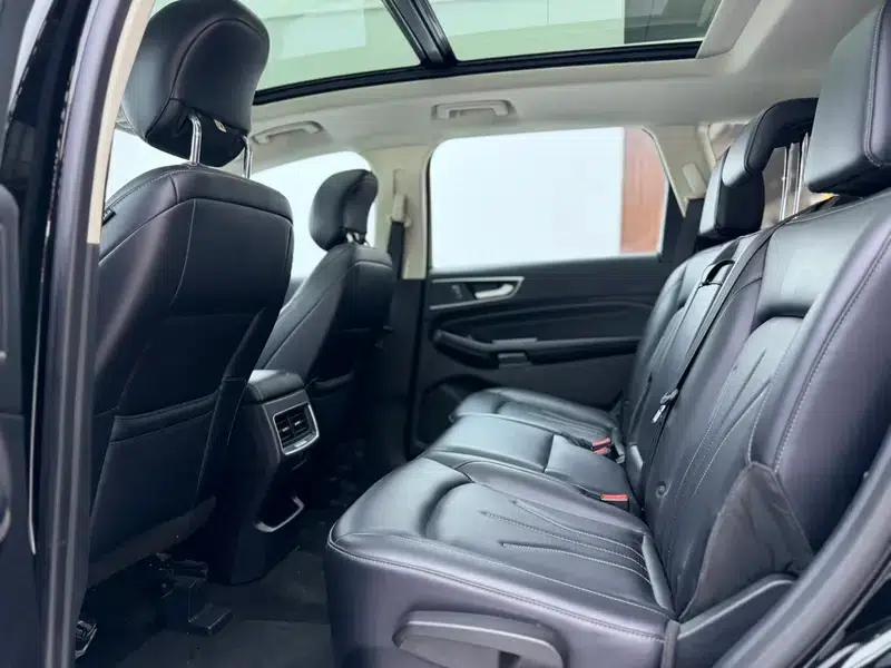 Edge 2021 PLUS EcoBoost 245 2WD Platinum Edition 5-seater — миниатюра 22