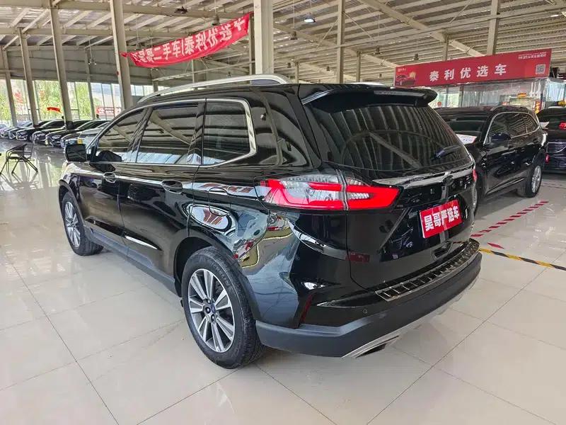 Edge 2021 PLUS EcoBoost 245 2WD Platinum Edition 5-seater — миниатюра 5