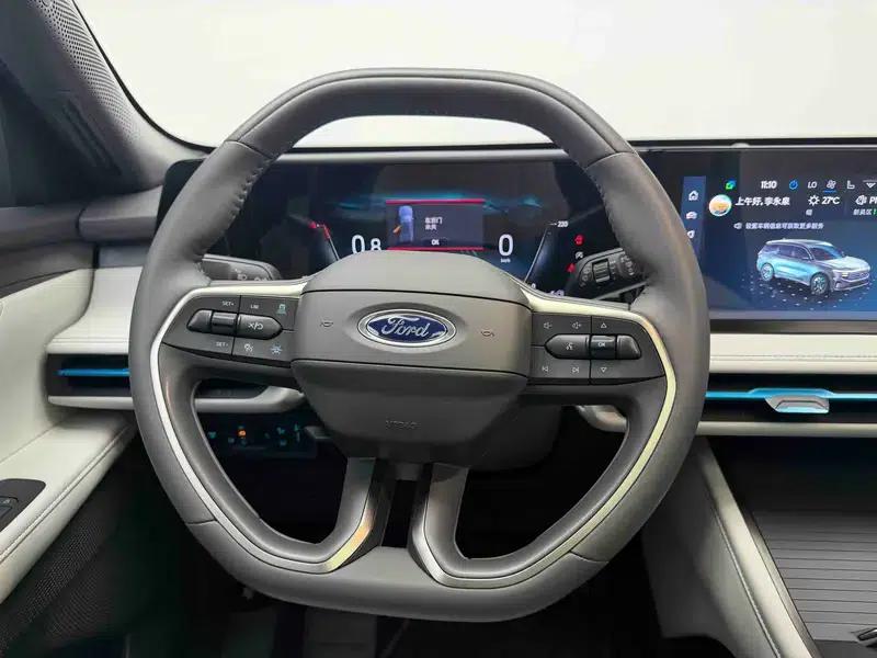 2023 Ford Edge L 2.0T EcoBoost 2WD 7-Seat Luxury — миниатюра 16
