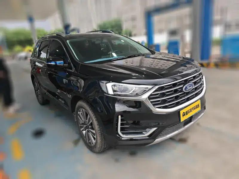 Edge 2021 PLUS EcoBoost 245 2WD Platinum Edition 5-seater — миниатюра 3