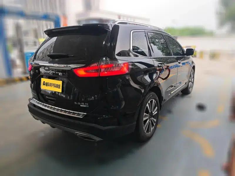 Edge 2021 PLUS EcoBoost 245 2WD Platinum Edition 5-seater — миниатюра 4