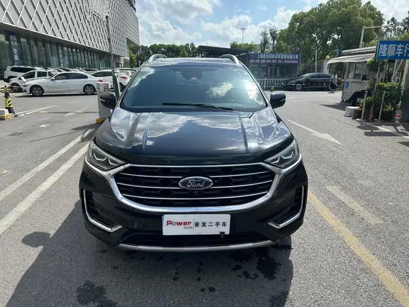 Edge 2021 PLUS EcoBoost 245 AWD Premium 7-seater — миниатюра 2