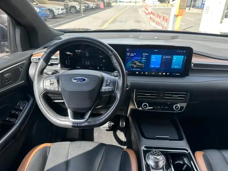 Edge 2021 PLUS EcoBoost 245 AWD Premium 7-seater — миниатюра 8