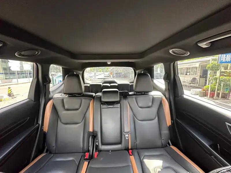 Edge 2021 PLUS EcoBoost 245 AWD Premium 7-seater — миниатюра 10