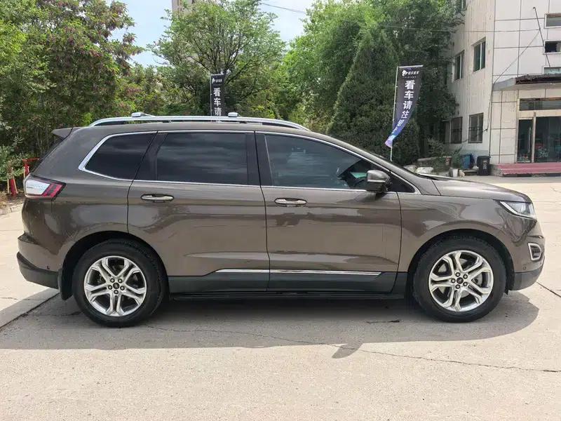 Edge 2015 2.0T GTDi 2WD Luxury Edition — миниатюра 8