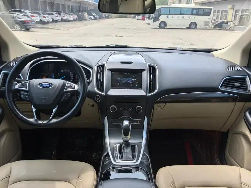 Edge 2015 2.0T GTDi 2WD Luxury Edition — миниатюра 10