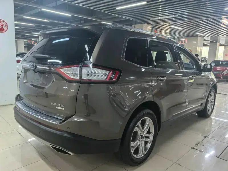 Edge 2015 2.0T GTDi 2WD Luxury Edition — миниатюра 5
