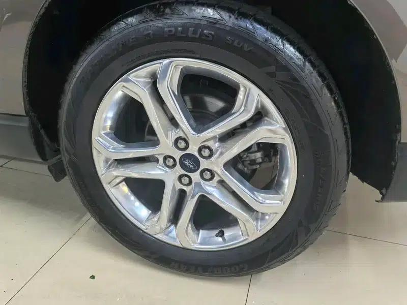 Edge 2015 2.0T GTDi 2WD Luxury Edition — миниатюра 6