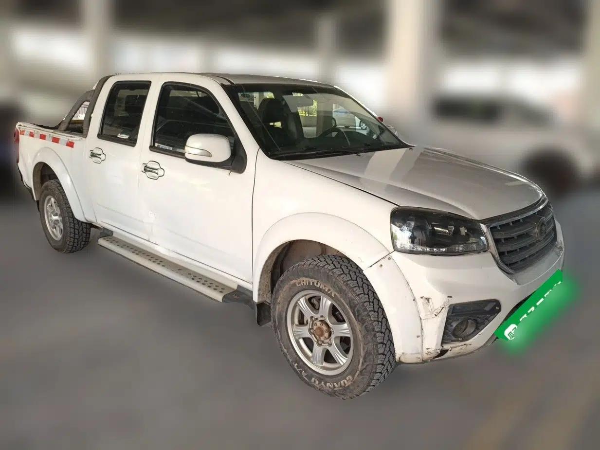 Great Wall Wingle 5 2017 2.4L European-spec Gasoline 4x4 Elite Version Big Double Cab 4G69S4N — миниатюра 3