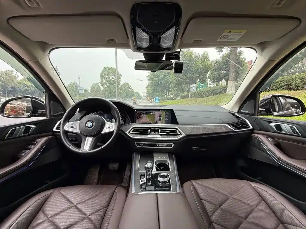 BMW X5 2022 xDrive 30Li Luxury M Sport Package — миниатюра 13