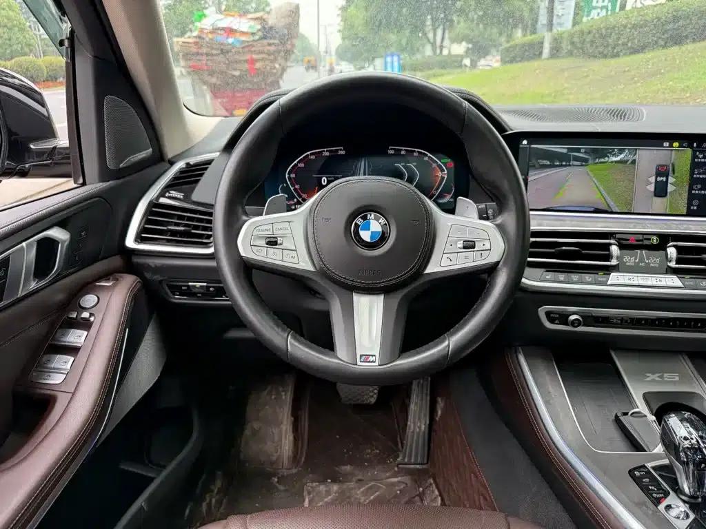 BMW X5 2022 xDrive 30Li Luxury M Sport Package — миниатюра 14