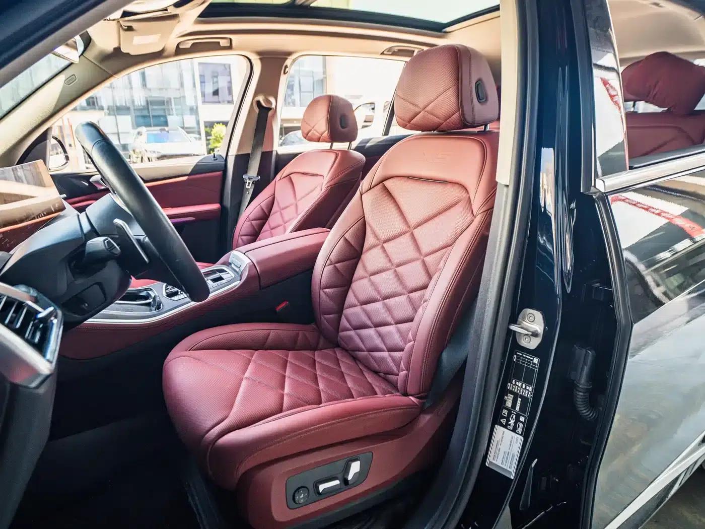 BMW X5 2023 xDrive 30Li Luxury M Sport Package — миниатюра 4