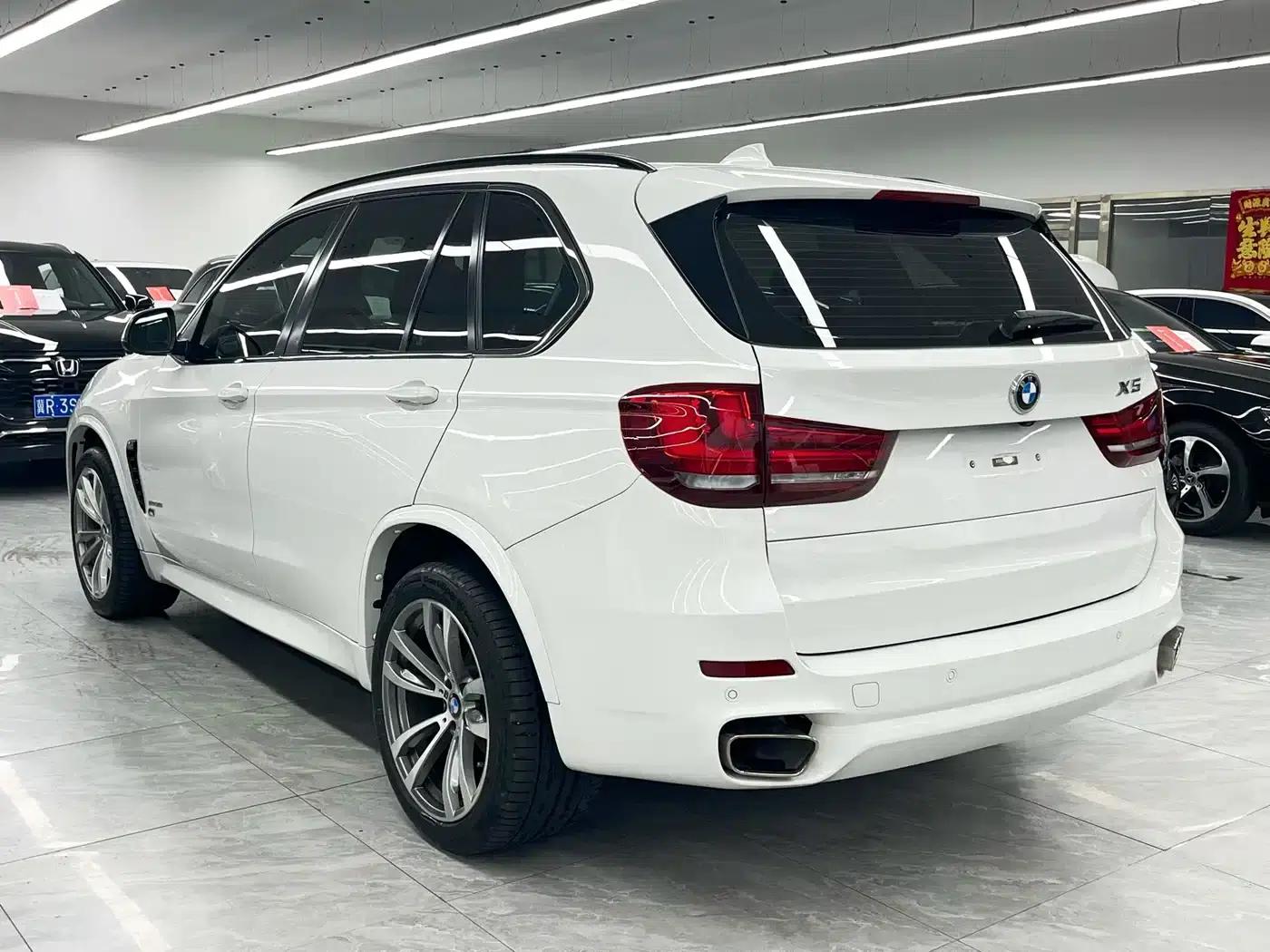 BMW X5 (Imported) 2018 xDrive35i Middle East Version — миниатюра 4