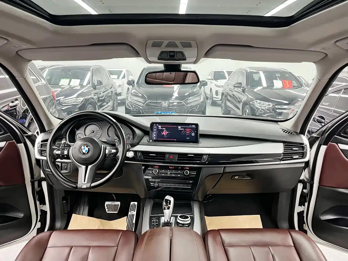 BMW X5 (Imported) 2018 xDrive35i Middle East Version — миниатюра 9