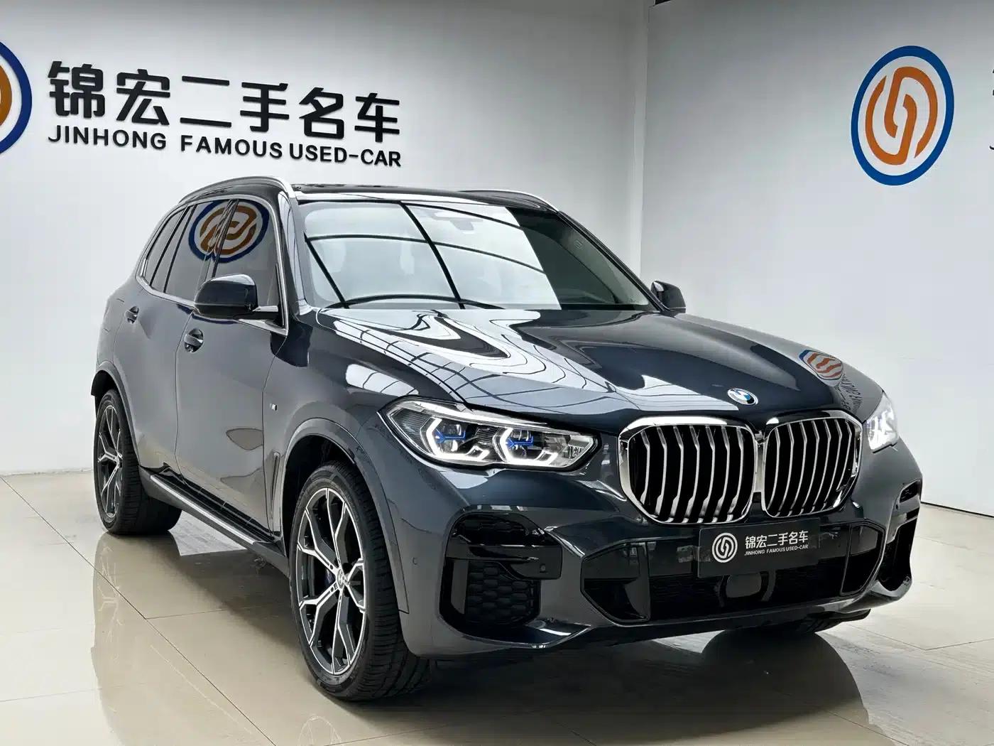 BMW X5 (Imported) 2021 Facelift xDrive40i Luxury M Sport Package — миниатюра 3