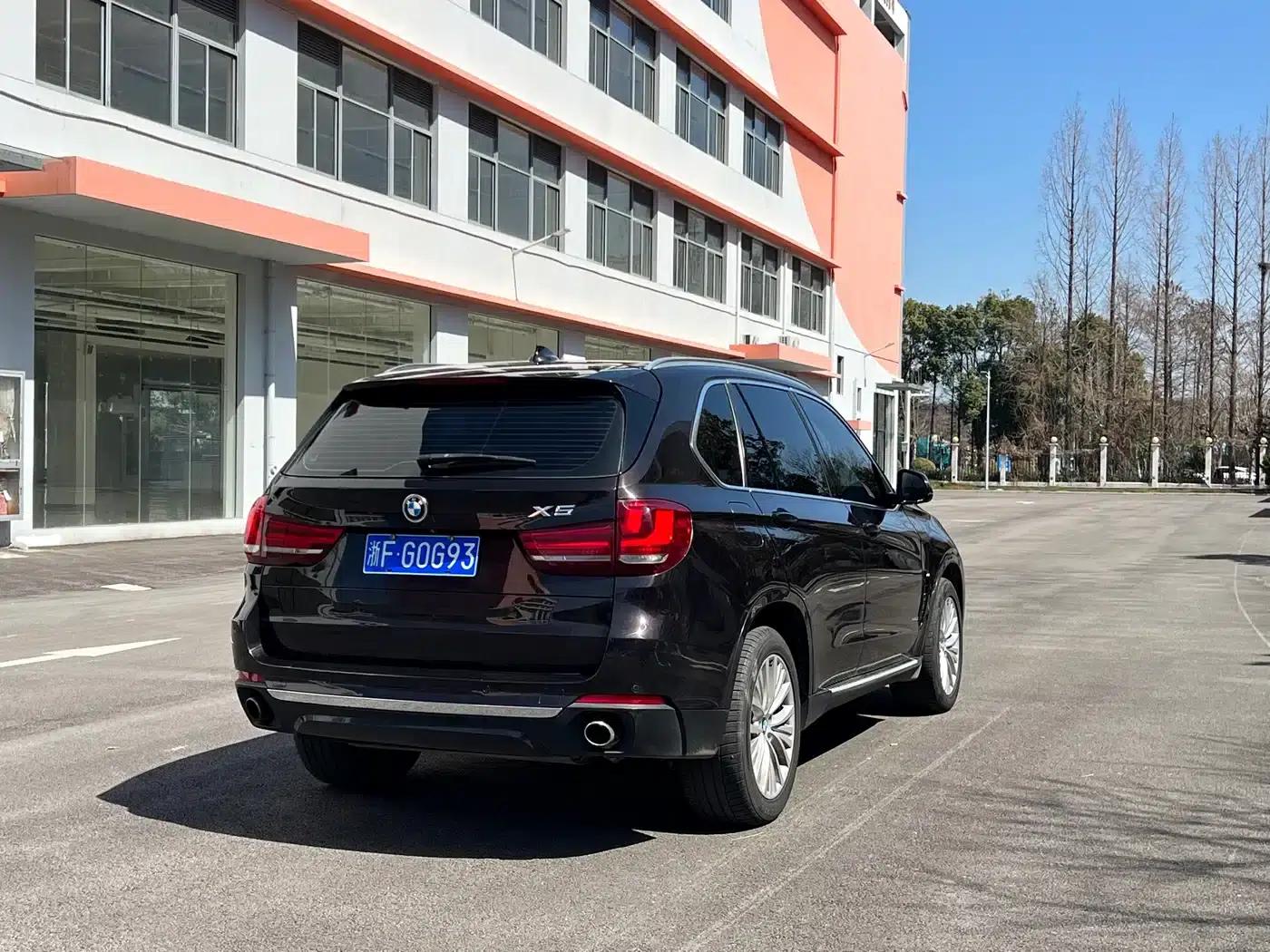 2015 BMW X5 xDrive28i (Imported) — миниатюра 4