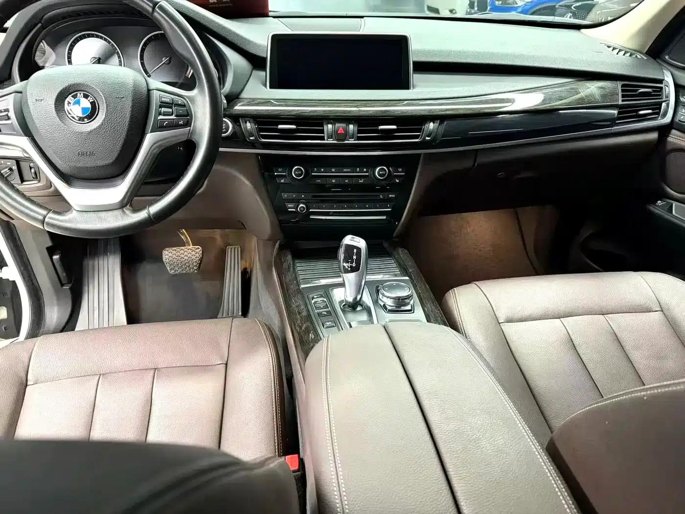 2015 BMW X5 xDrive35i China Limited Edition (Imported) — миниатюра 8