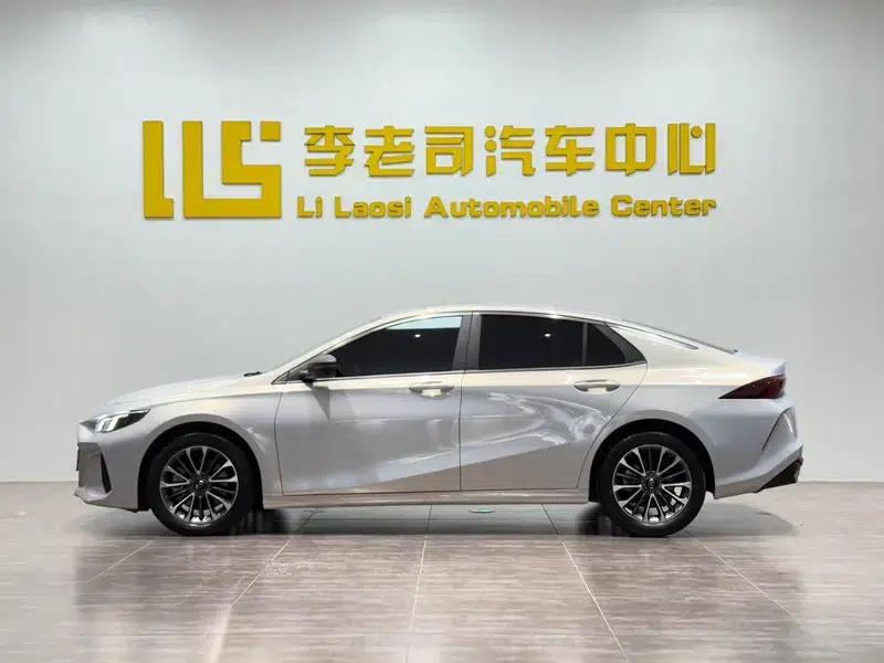 Shadow Leopard 2023 2.0L DHT High-Energy Hybrid Version — миниатюра 4