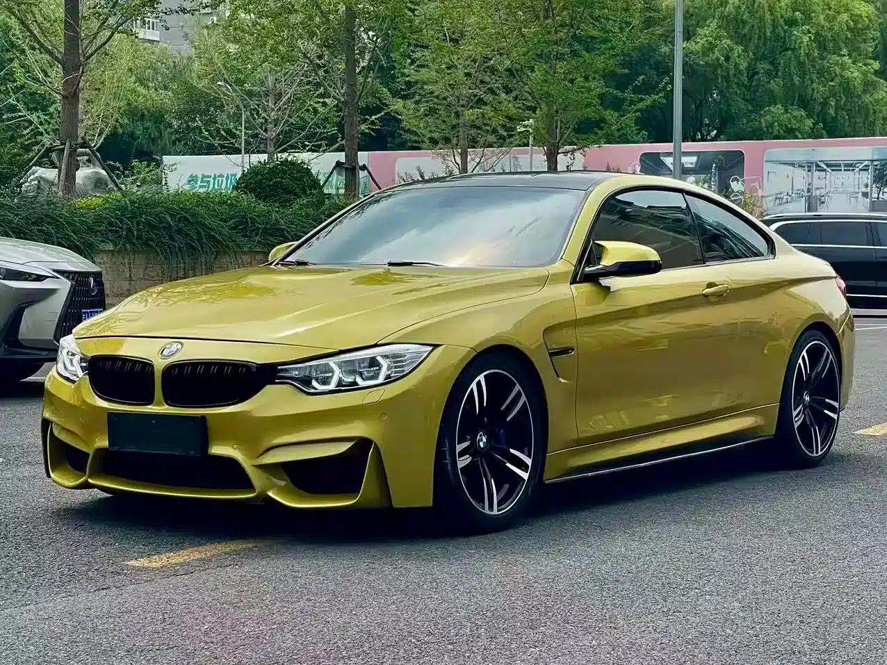 2017 BMW M4 Coupe — миниатюра 1