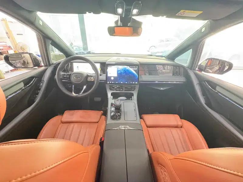 Trumpchi E9 PHEV 2024 2.0TM Champion Edition — миниатюра 16