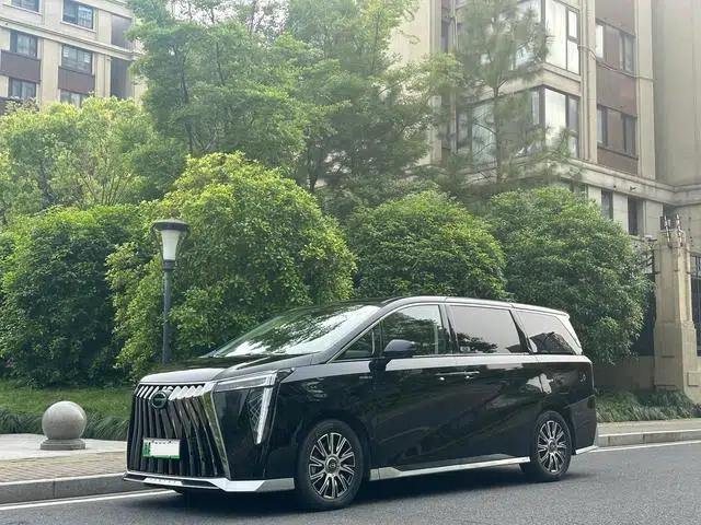 Trumpchi E9 PHEV 2023 2.0TM Champion