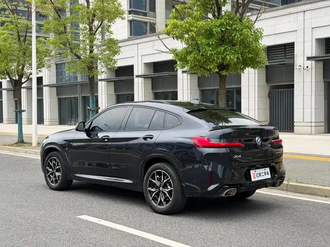 2022 BMW X4 xDrive 25i M Sport Package — миниатюра 4