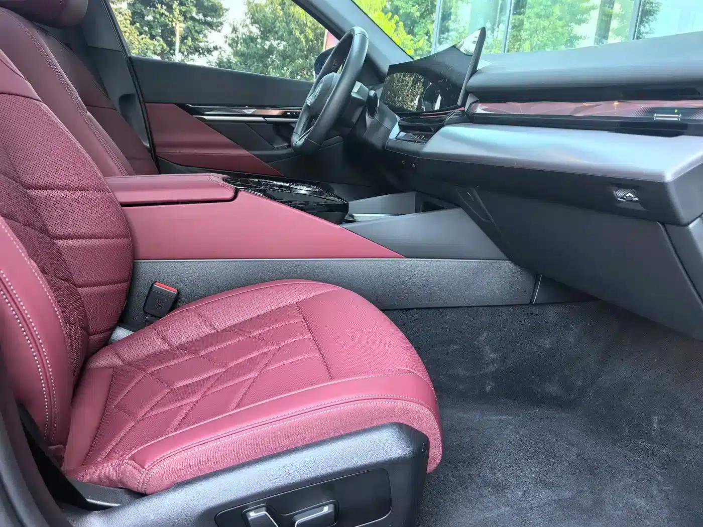 BMW i5 2025 eDrive 35L M Sport Package — миниатюра 10