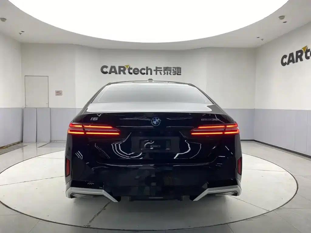 BMW i5 2024 eDrive 35L M Sport Package — миниатюра 6