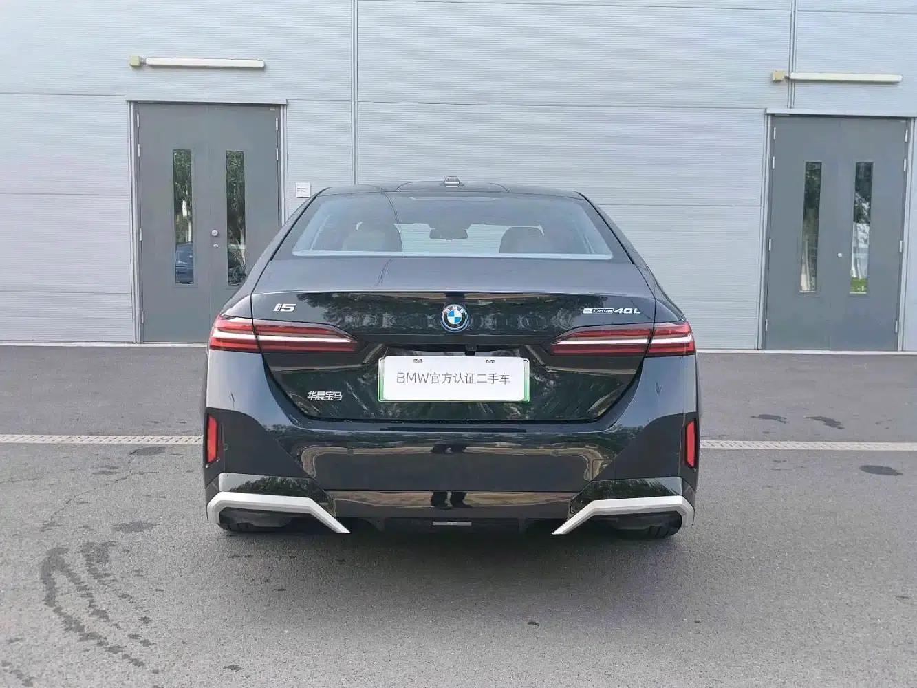 BMW i5 2025 eDrive 40L M Sport Package — миниатюра 9