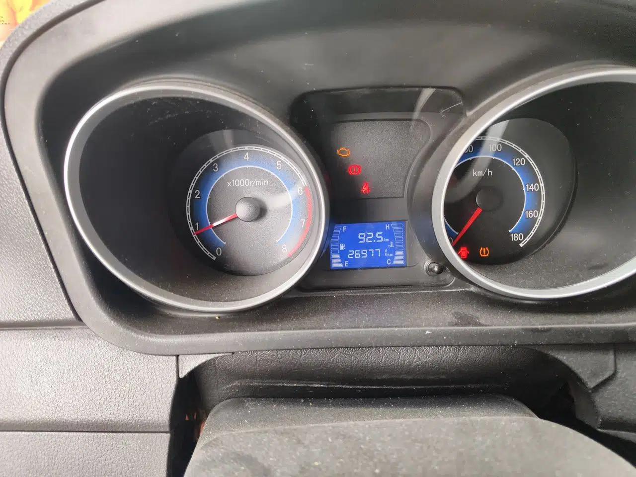 CHANGAN KAICHENG Ruixing M70 2019 1.5L Comfort Version 6-Seater China VI Standard Flat Roof Liftback Doors – DAM15KL — миниатюра 12