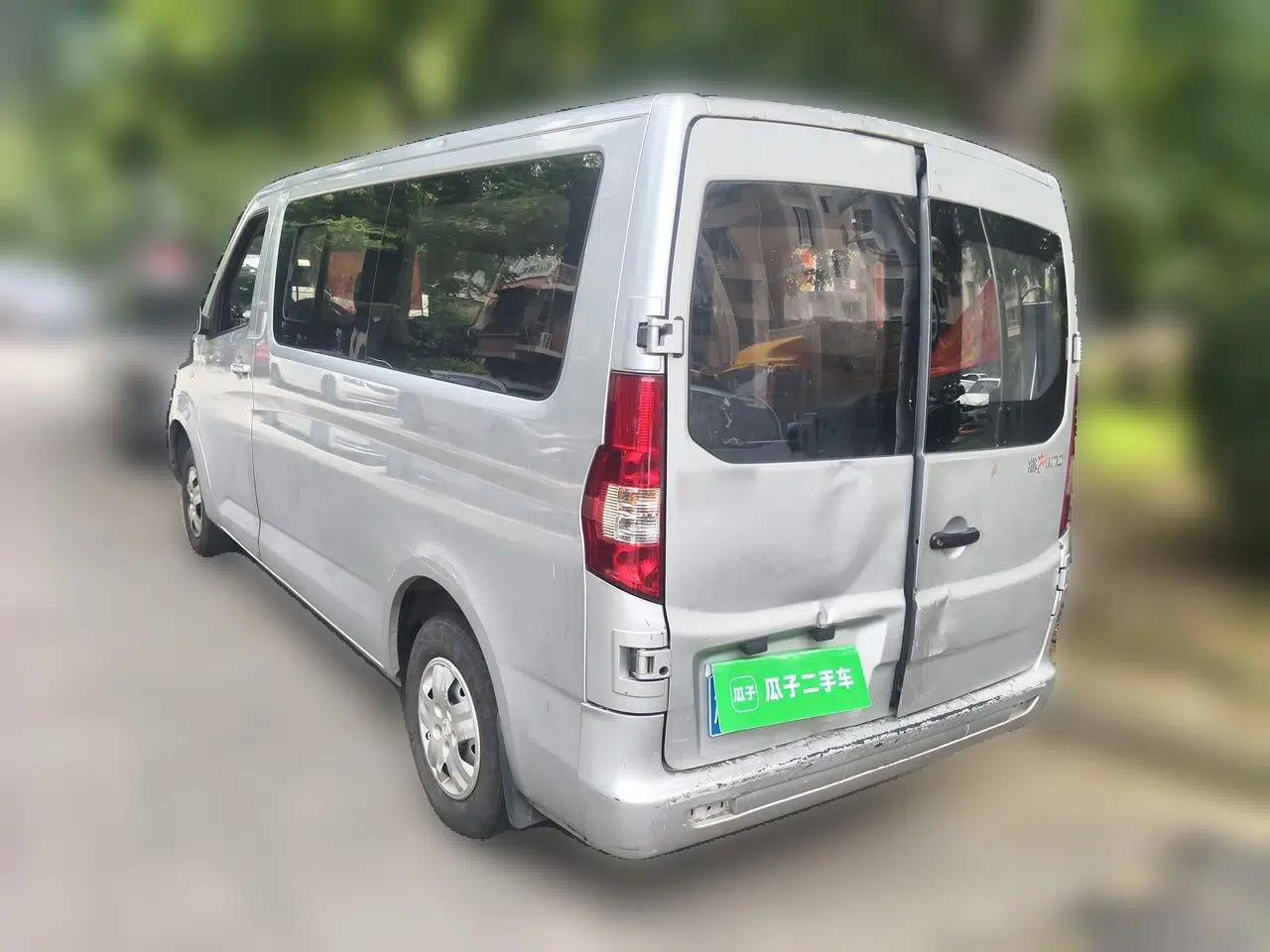 CHANGAN KAICHENG Ruixing M70 2019 1.5L Comfort Version 6-Seater China VI Standard Flat Roof Liftback Doors – DAM15KL — миниатюра 4