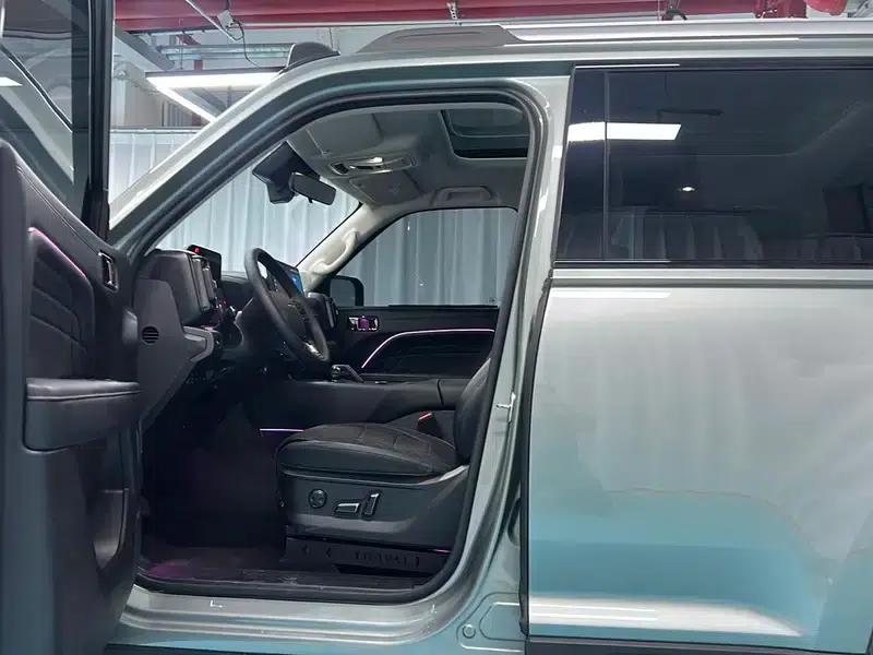 Haval Raptor PHEV 2023 1.5T Hi4 102 Explorer Edition — миниатюра 17