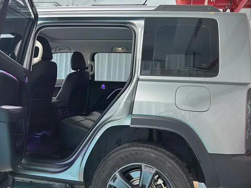Haval Raptor PHEV 2023 1.5T Hi4 102 Explorer Edition — миниатюра 18