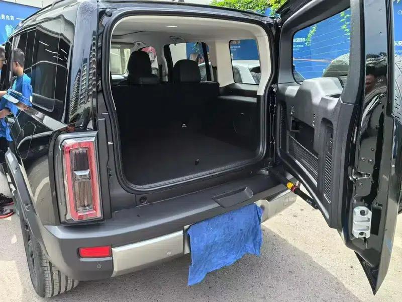 Haval Raptor PHEV 2026 1.5T Hi4 150 Ultra Navigator Edition (Ternary Lithium) — миниатюра 10