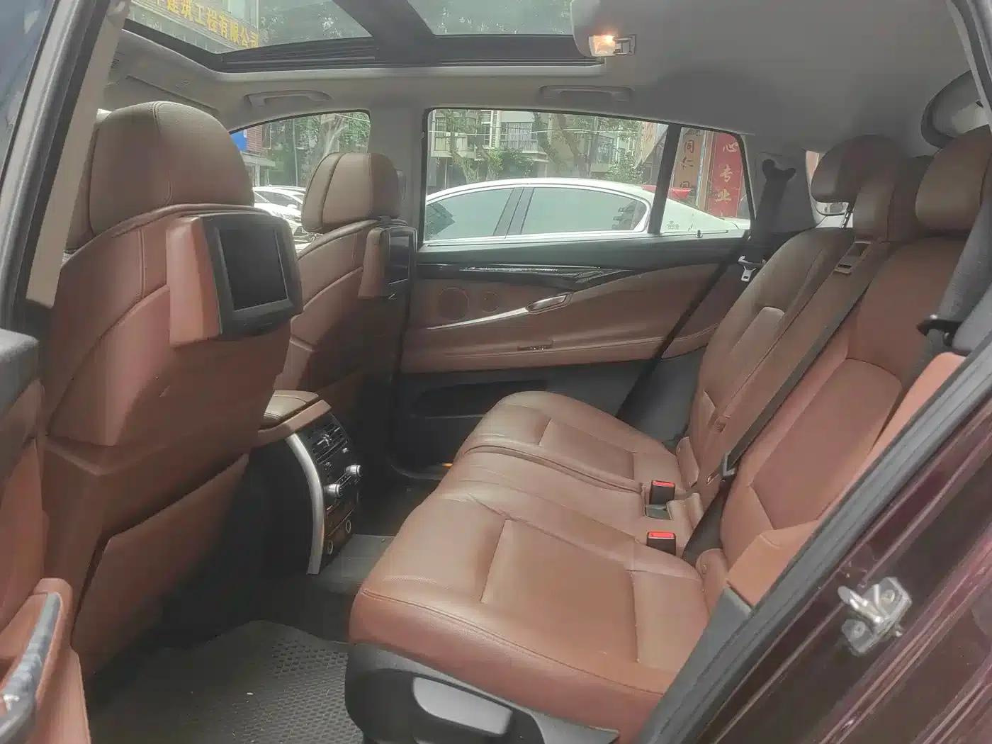 BMW 5 Series GT 2013 535i Elegant Edition — миниатюра 11