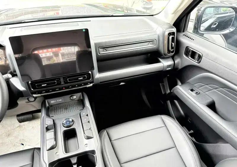 Haval Raptor Gasoline Version 2025 2.0T AWD Pro — миниатюра 13