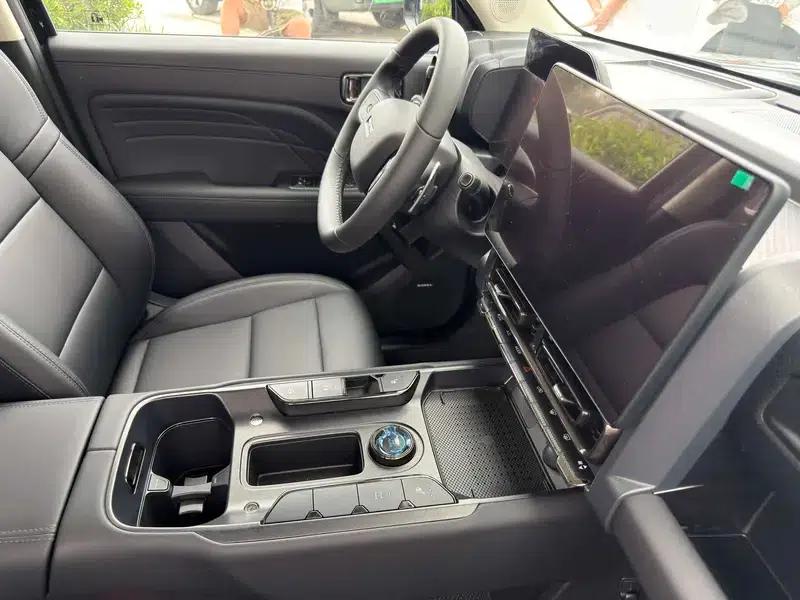 Haval Raptor Gasoline Version 2025 2.0T AWD Pro — миниатюра 14